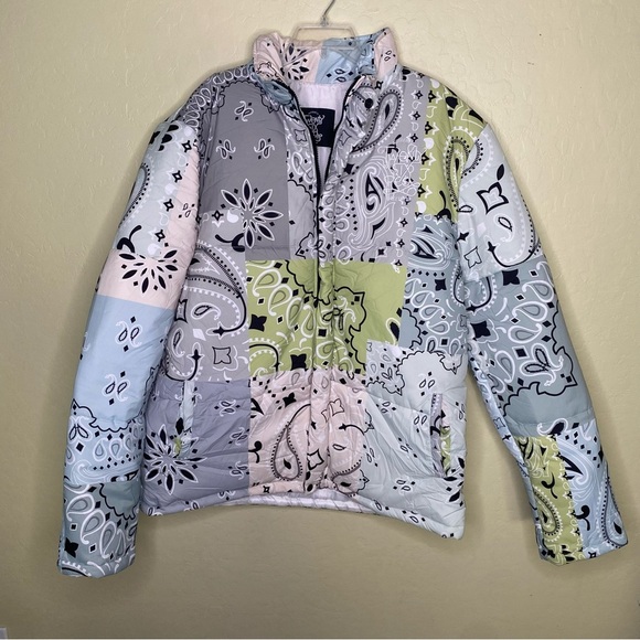 Paisley Print Oversized Puffer Jacket Streetwear Nwot Size XL - Picture 3 of 14